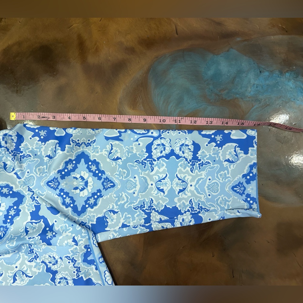 Gretchen Scott Designs Blue and White Printed Tunic Top NWT - Picture 6 of 8
